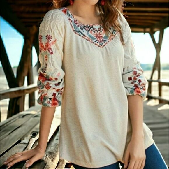 Soft Surroundings Mariella Embroidered Tunic Size PM. NWT - Picture 2 of 8